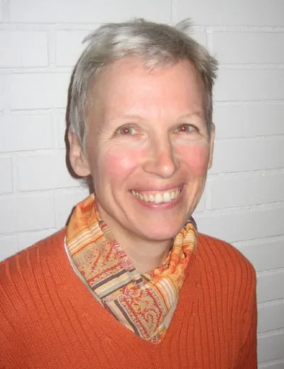 Portraitbild von Gabriele Bransch, Dozent:in an der Heilpraktikerschule Westfalen